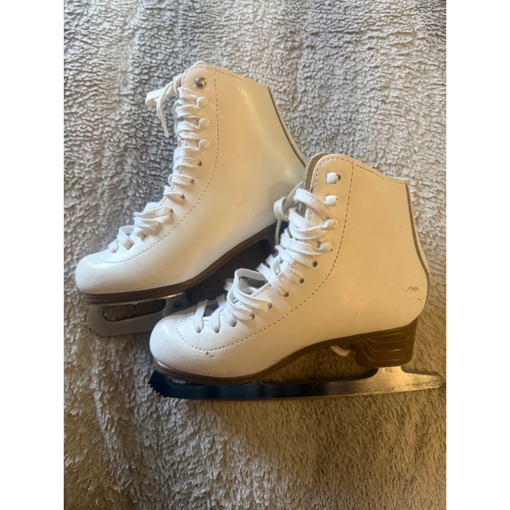 Jackson Mystique Ice Skates Girls Size 2 Blade 8 1/3